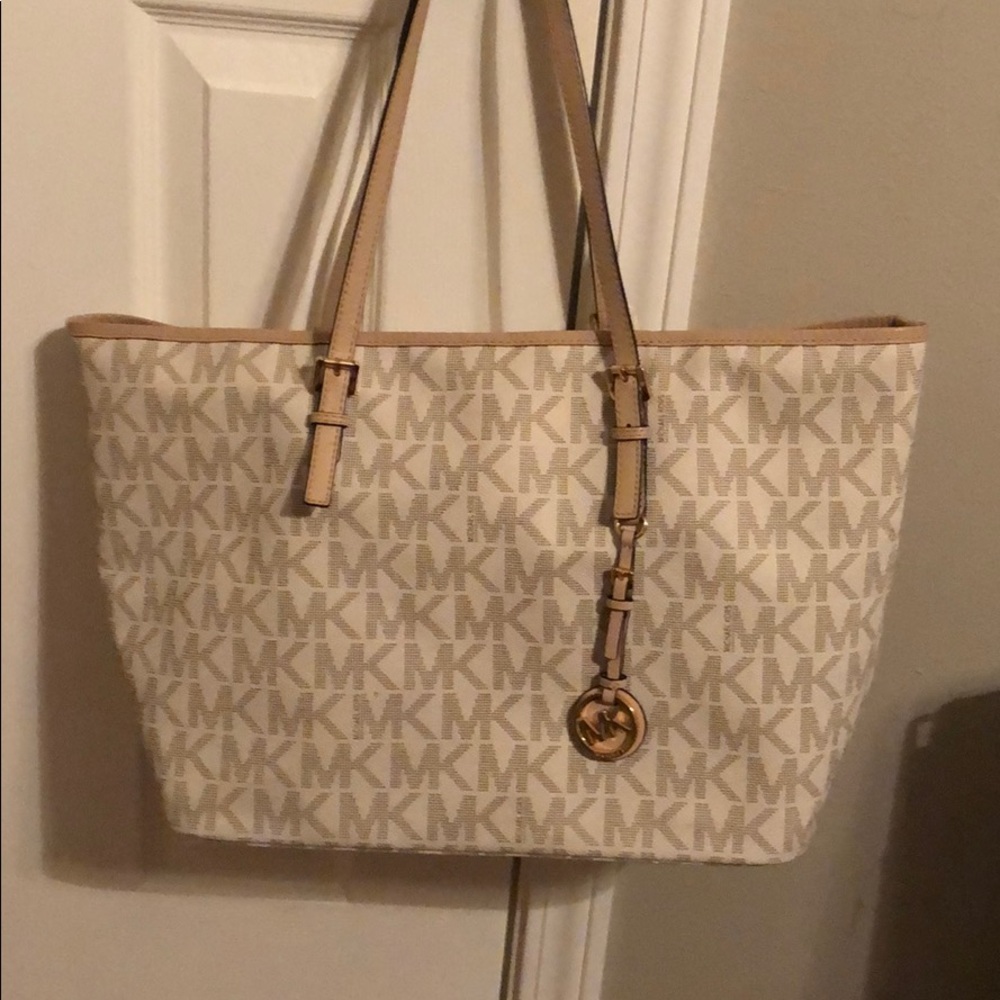 Michael Kors tote